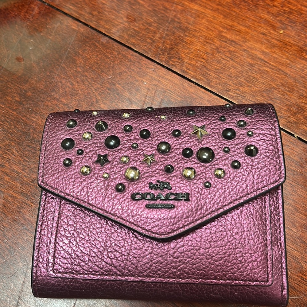 Coach Mercer bag with matching wallet and hanging charm. - Picture 2 of 12